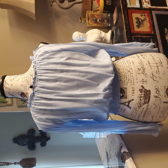 H&M powder blue 💙 long sleeve crop top . SZ 2 - Picture 3 of 4